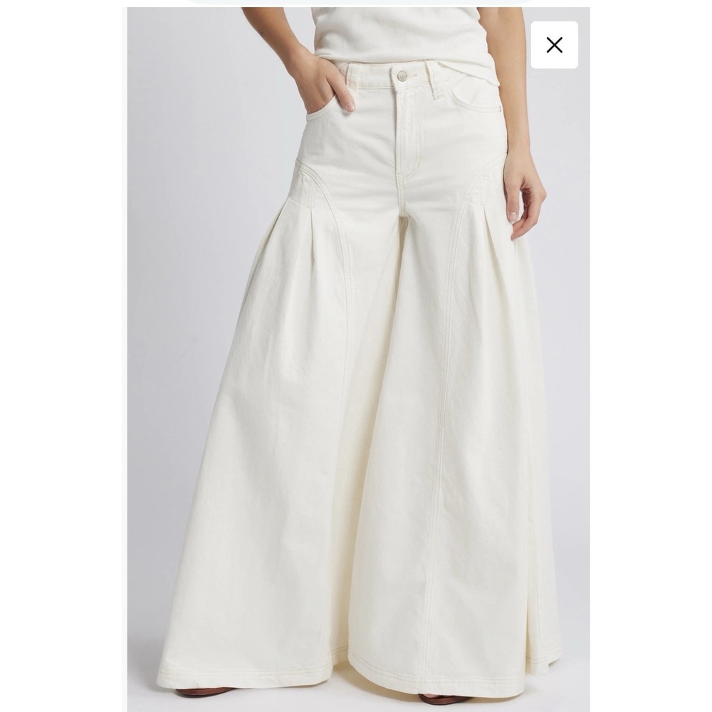 We The Free People Pandora Wide Flare Denim Jeans Women's Size 28S Ivory